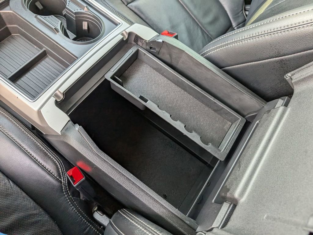 Used 2020 Ford F250 Lariat w/ Lariat Value Package image 36