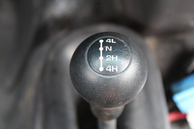 Used 1999 Dodge Ram 3500 Truck 4x4 Regular Cab image 17