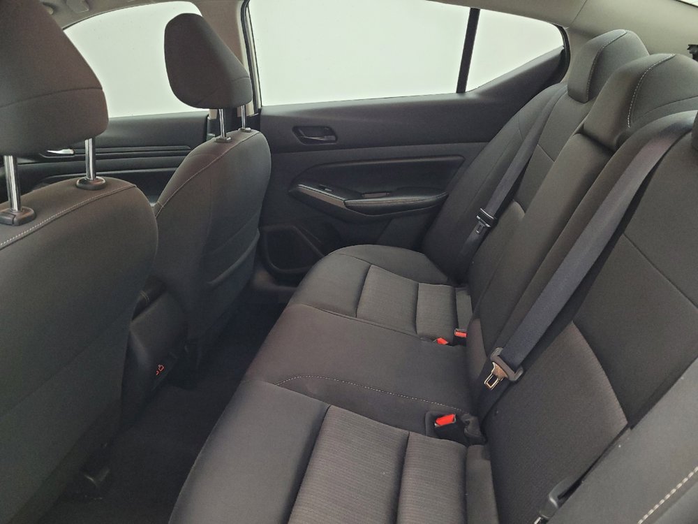 Used 2024 Nissan Altima 2.5 SV image 18