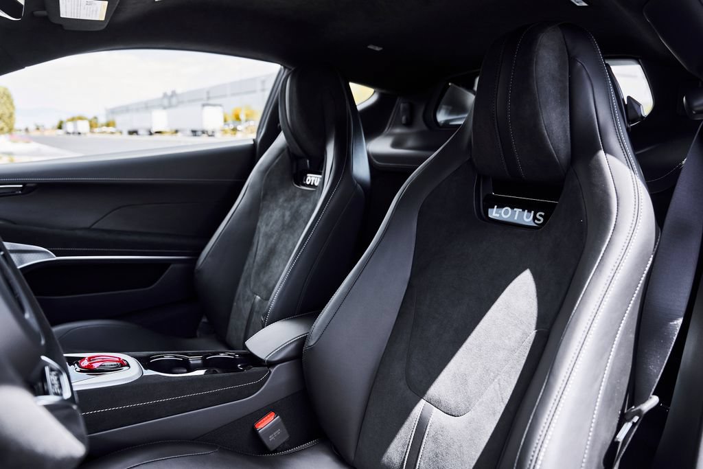 Used 2026 Lotus Emira SE RWD image 41