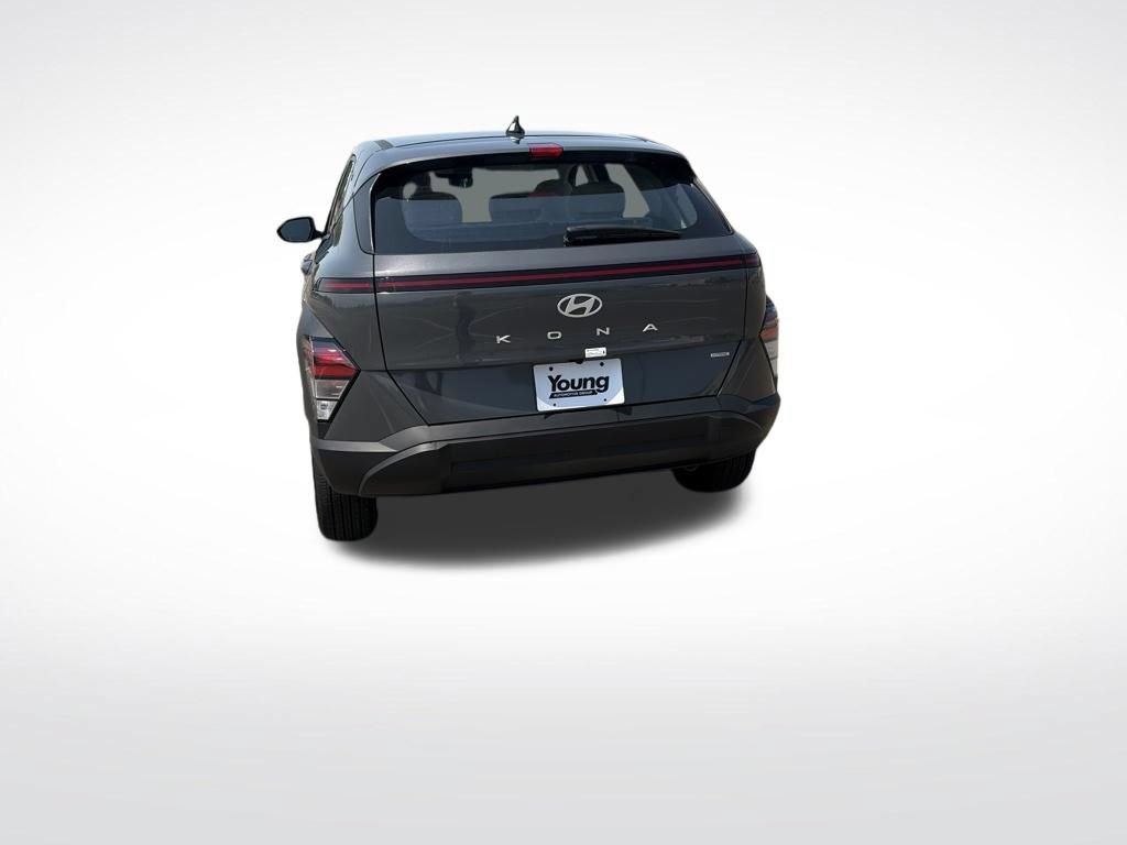 Used 2026 Hyundai Kona SE AWD/4WD image 4