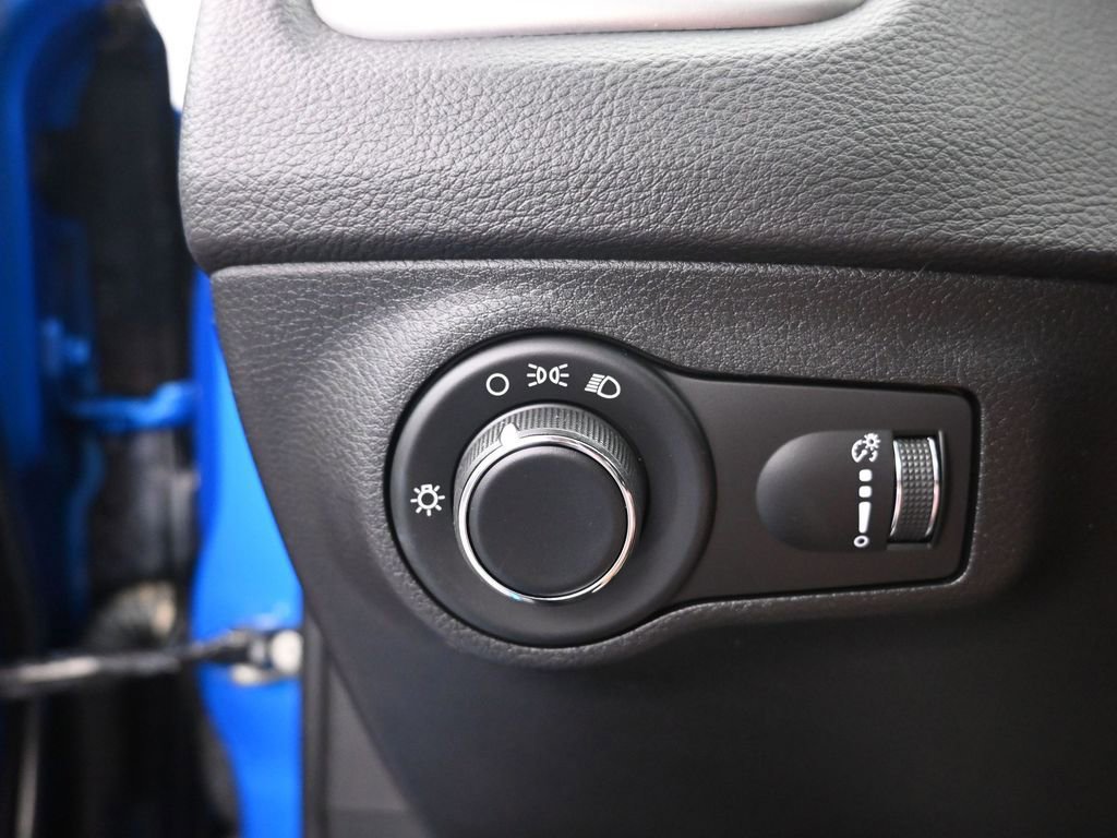 Used 2018 Jeep Compass Sport image 18