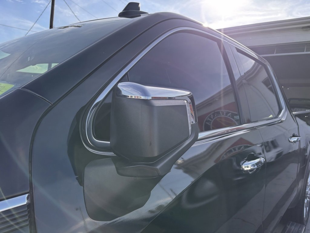 Used 2022 GMC Sierra 1500 Denali w/ Denali Reserve Package image 17