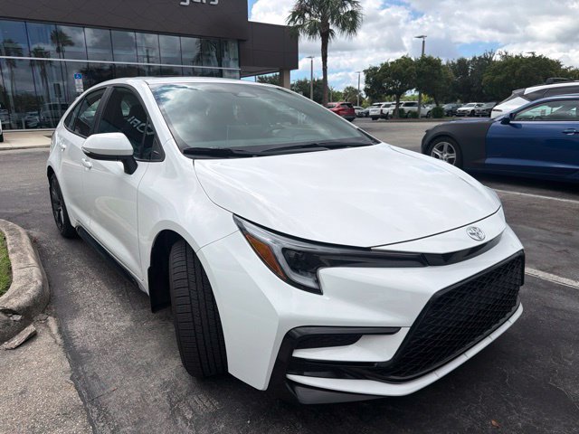 Used 2026 Toyota Corolla XSE FWD image 6