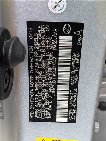 Used 2019 Lexus UX 200 w/ Premium Package FWD image 23