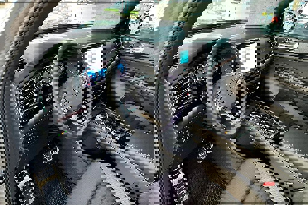 New 2026 Volkswagen Atlas Cross Sport SEL R-Line image 14