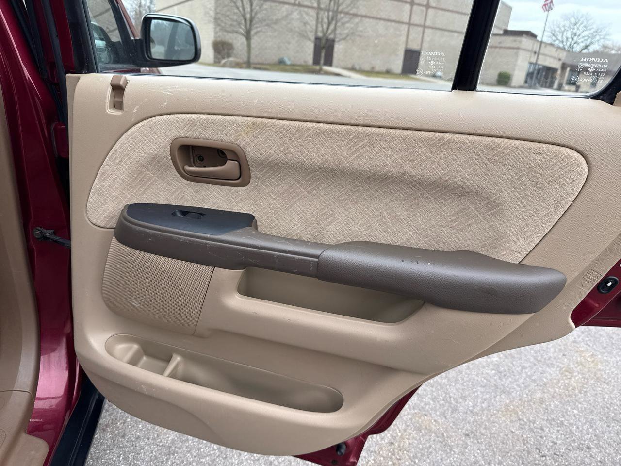 Used 2004 Honda CR-V LX image 19