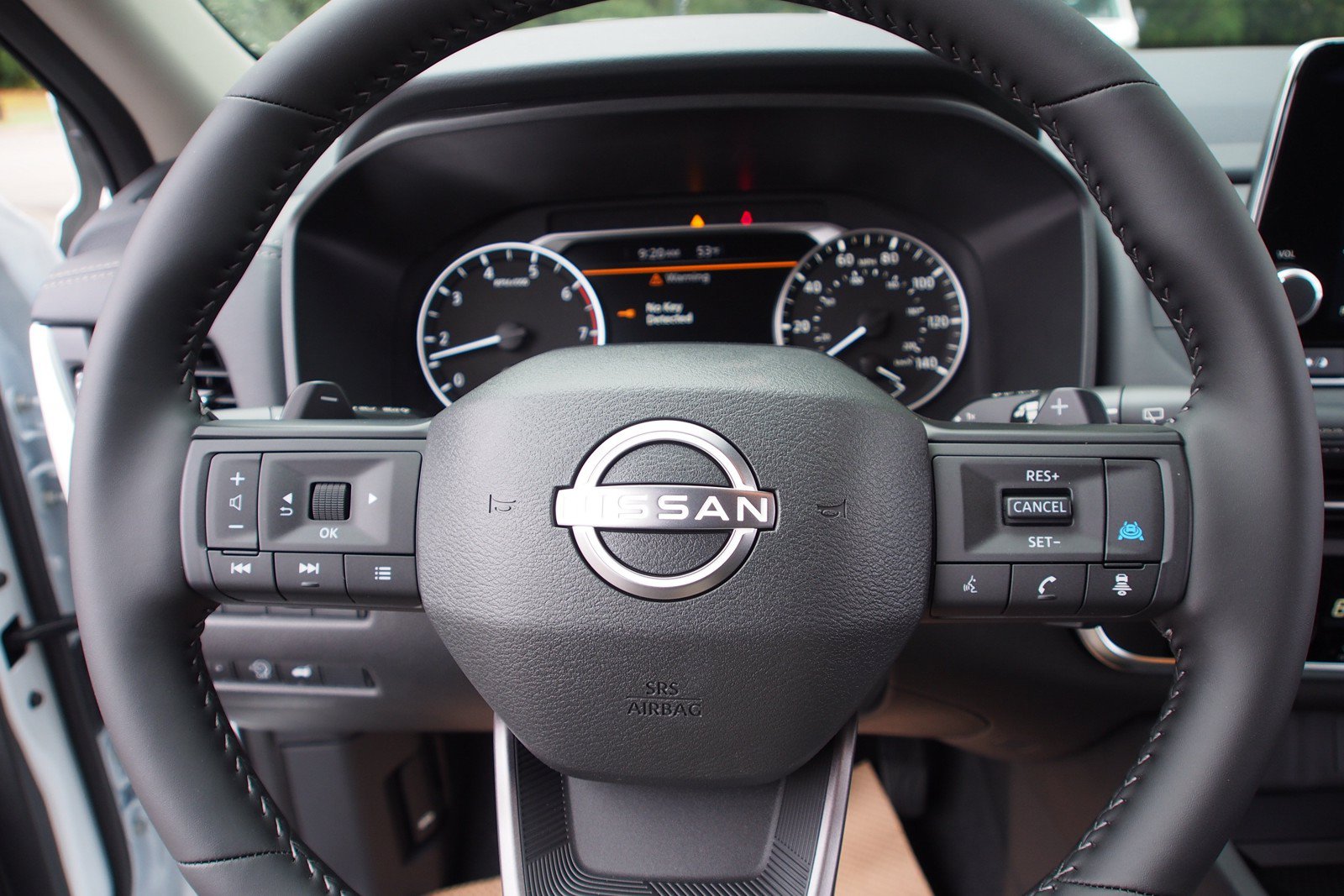 Used 2026 Nissan Rogue SV FWD image 18