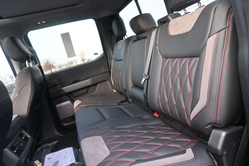 New 2026 Ford F250 Lariat w/ Black Appearance Package AWD/4WD image 23