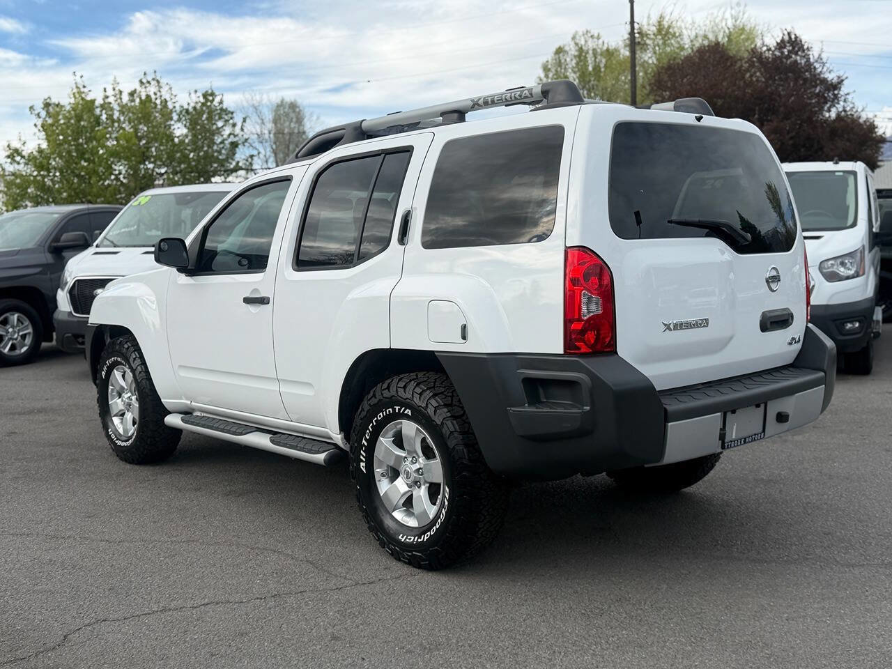 Used 2010 Nissan Xterra S image 28