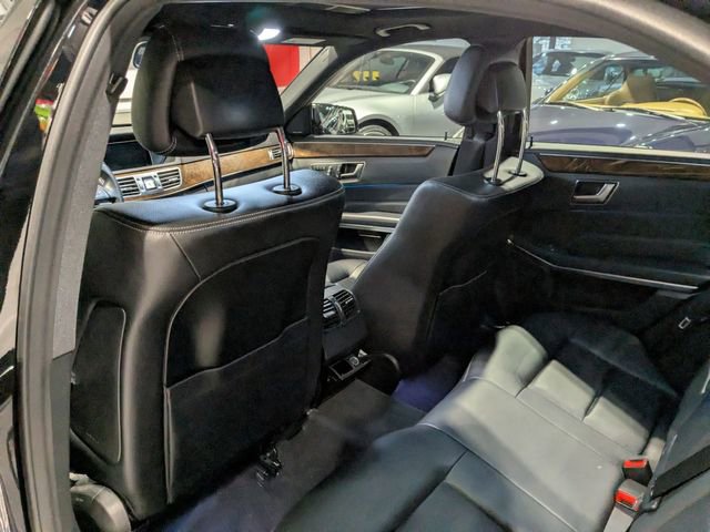 Used 2014 Mercedes-Benz E 250 BlueTEC 4MATIC Sedan image 29