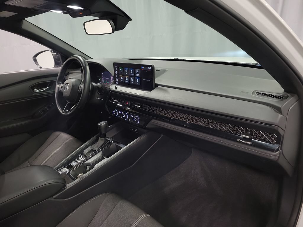 Used 2023 Honda Accord Sport image 27
