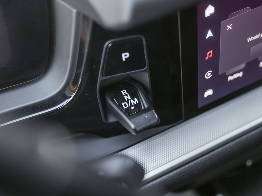 Certified 2024 Porsche Cayenne AWD/4WD image 25