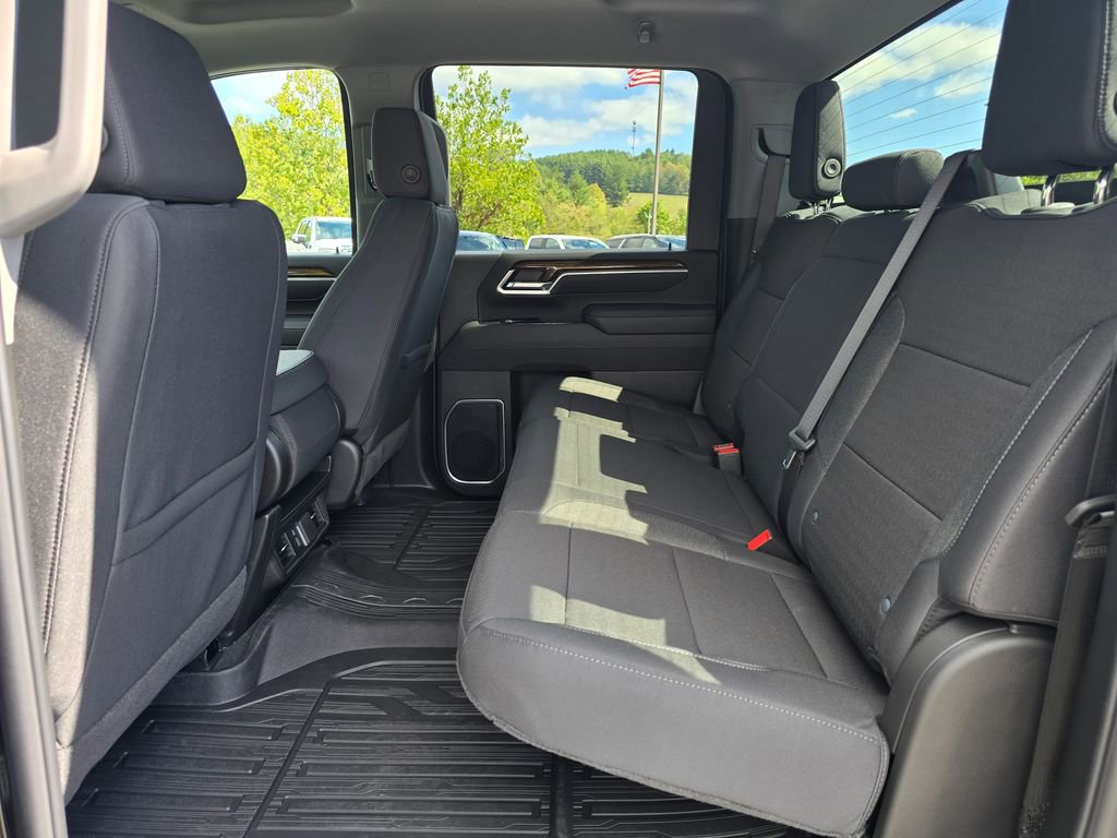 New 2026 GMC Sierra 2500 SLE w/ SLE Value Package; AWD/4WD image 13