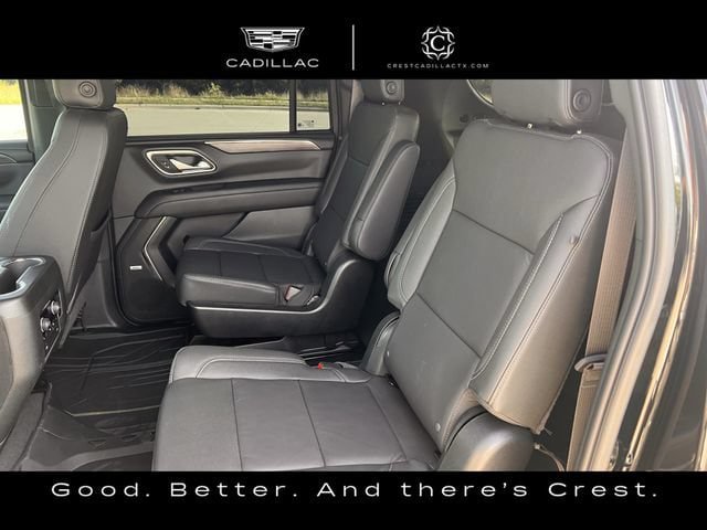 Used 2024 Chevrolet Suburban LT w/ Luxury Package AWD/4WD image 29