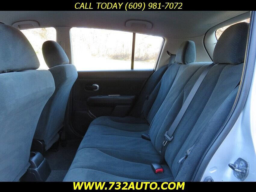 Used 2011 Nissan Versa 1.8 S w/ PWR Plus Pkg image 9