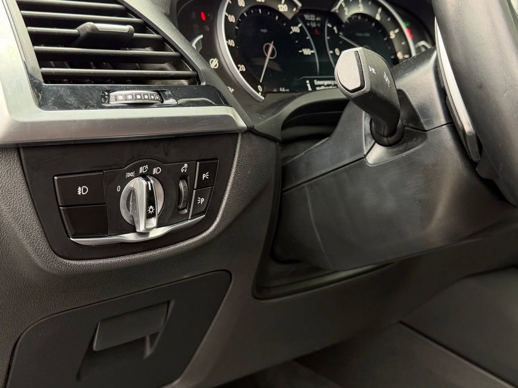 Used 2019 BMW X3 sDrive30i w/ Premium Package RWD image 15