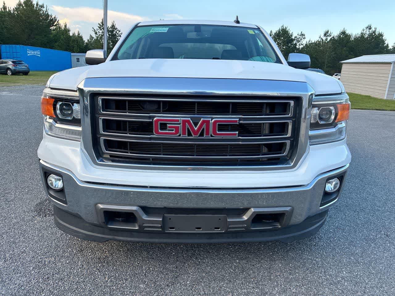 Used 2015 GMC Sierra 1500 SLT w/ SLT Crew Cab Value Package AWD/4WD image 31