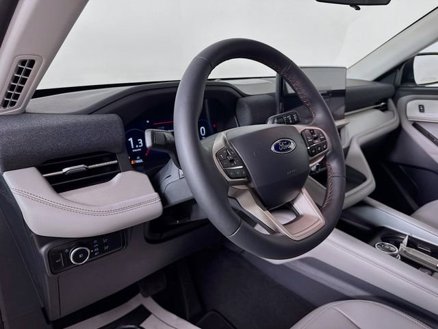 New 2026 Ford Explorer Active image 9