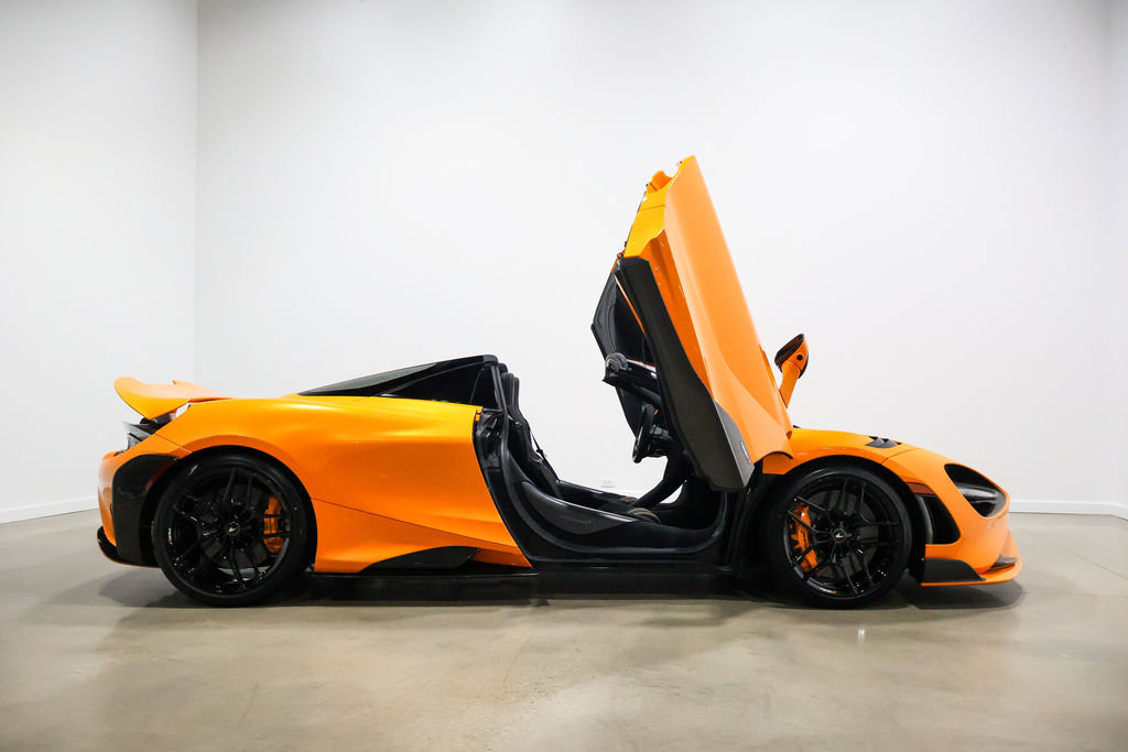 Used 2022 McLaren 765LT RWD image 73