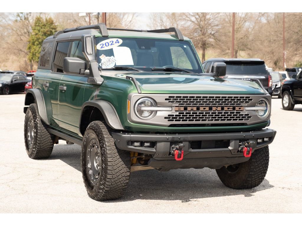 Used 2024 Ford Bronco Everglades image 35
