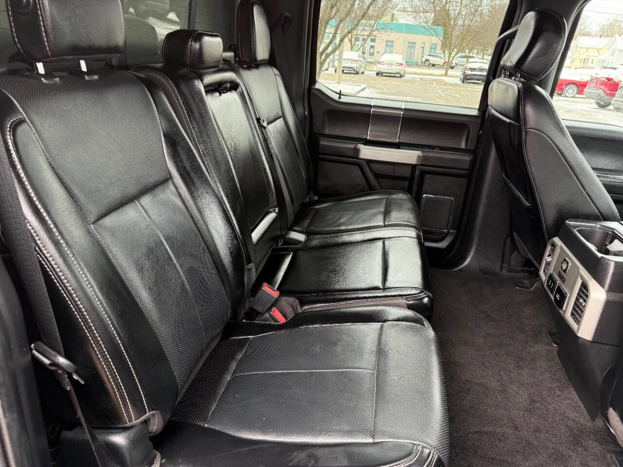 Used 2018 Ford F150 Lariat w/ Equipment Group 502A Luxury image 29