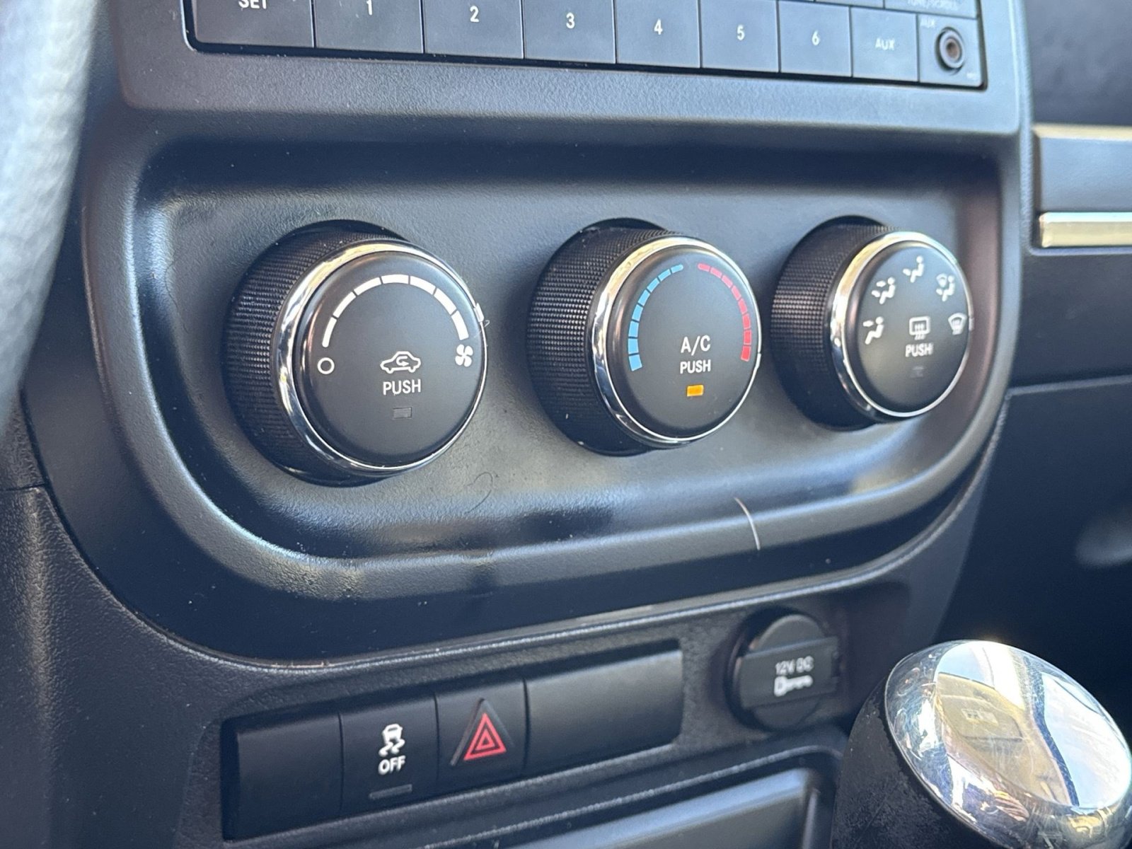 Used 2015 Jeep Patriot Sport w/ Power Value Group image 25