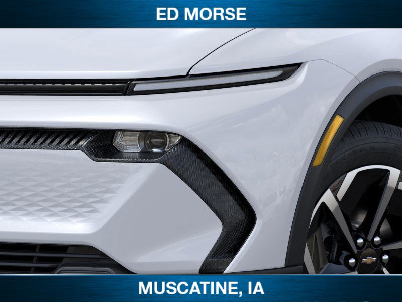 New 2026 Chevrolet Equinox EV LT image 10