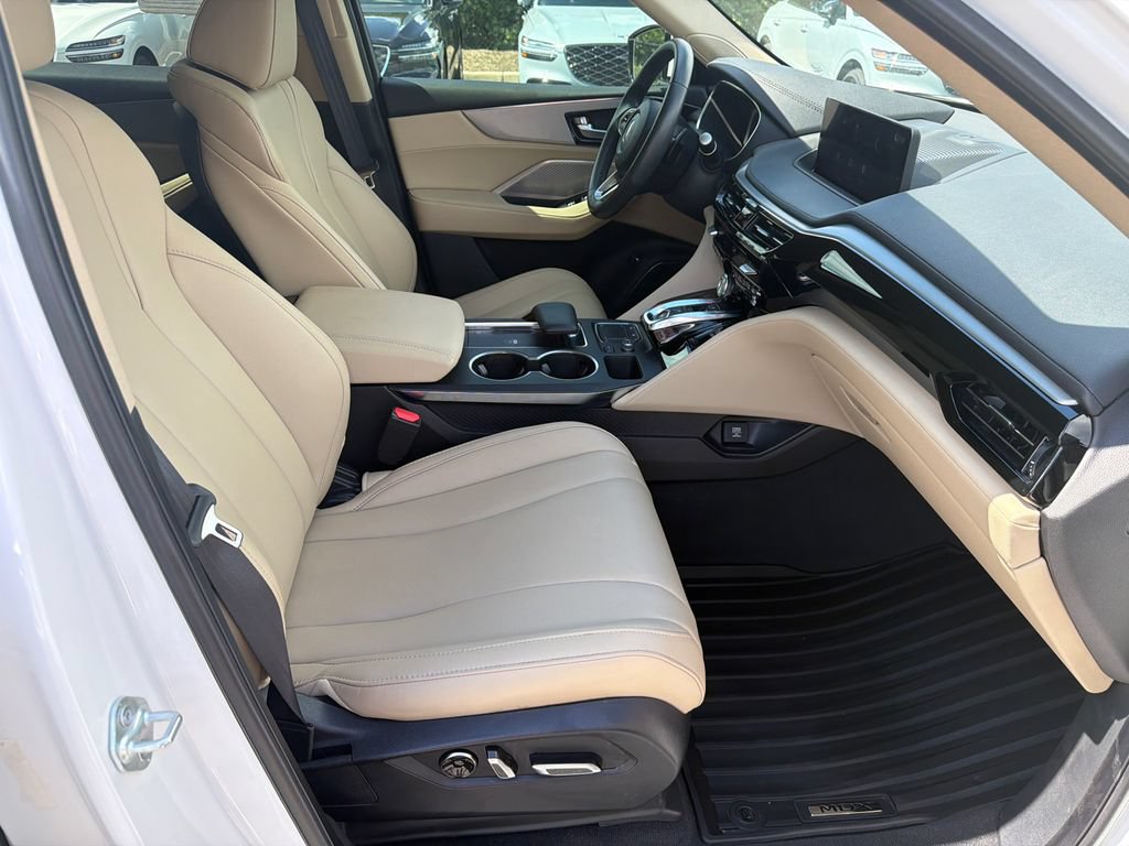 Used 2024 Acura MDX SH-AWD image 15