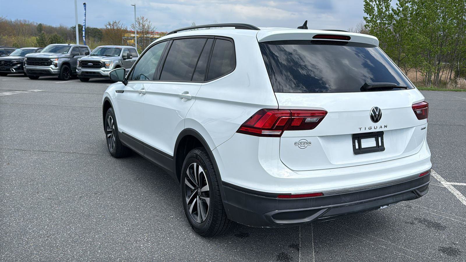 Used 2022 Volkswagen Tiguan S AWD/4WD image 9