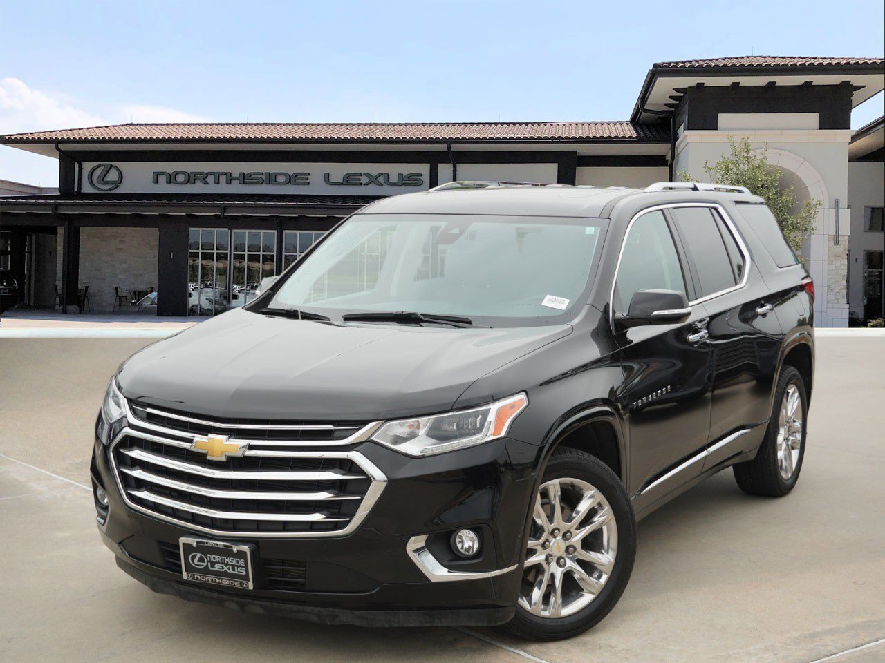 Used 2018 Chevrolet Traverse High Country w/ LPO, Floor Liner Package AWD/4WD image 1