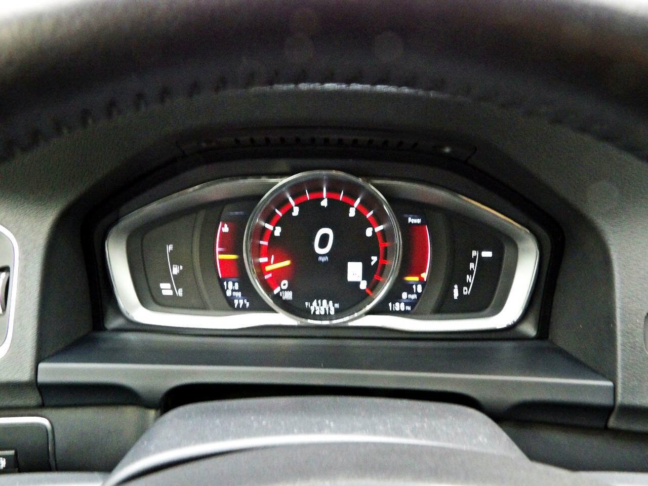 Used 2016 Volvo S60 T5 Cross Country Platinum AWD/4WD image 15