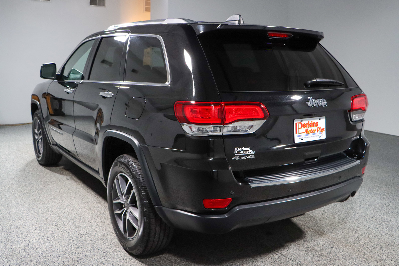 Used 2022 Jeep Grand Cherokee Limited image 9