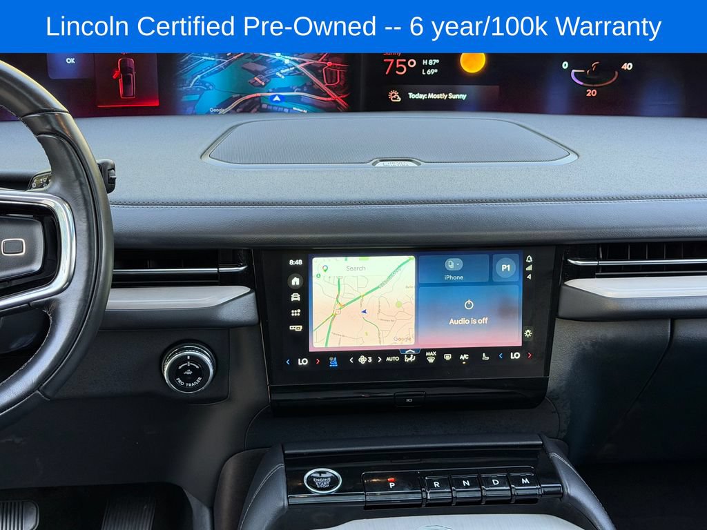 Certified 2025 Lincoln Navigator Reserve AWD/4WD image 11