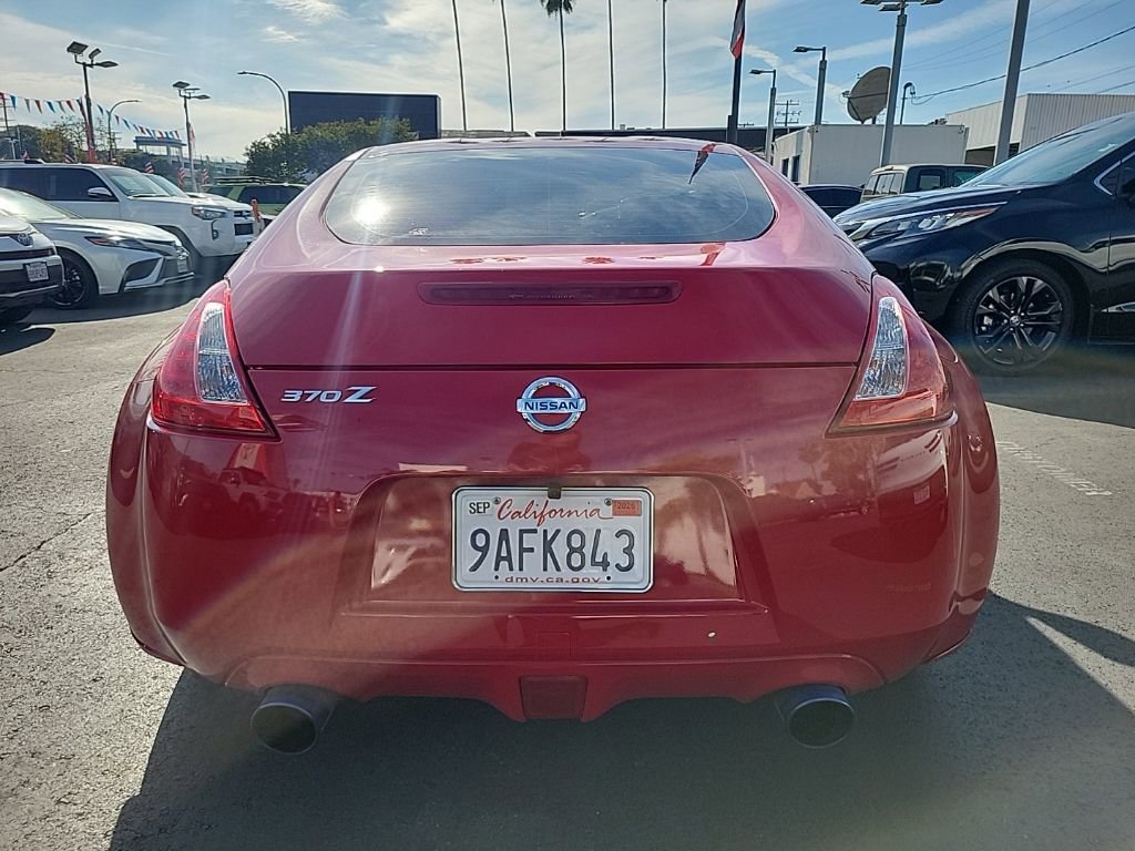 Used 2016 Nissan 370Z Coupe image 6