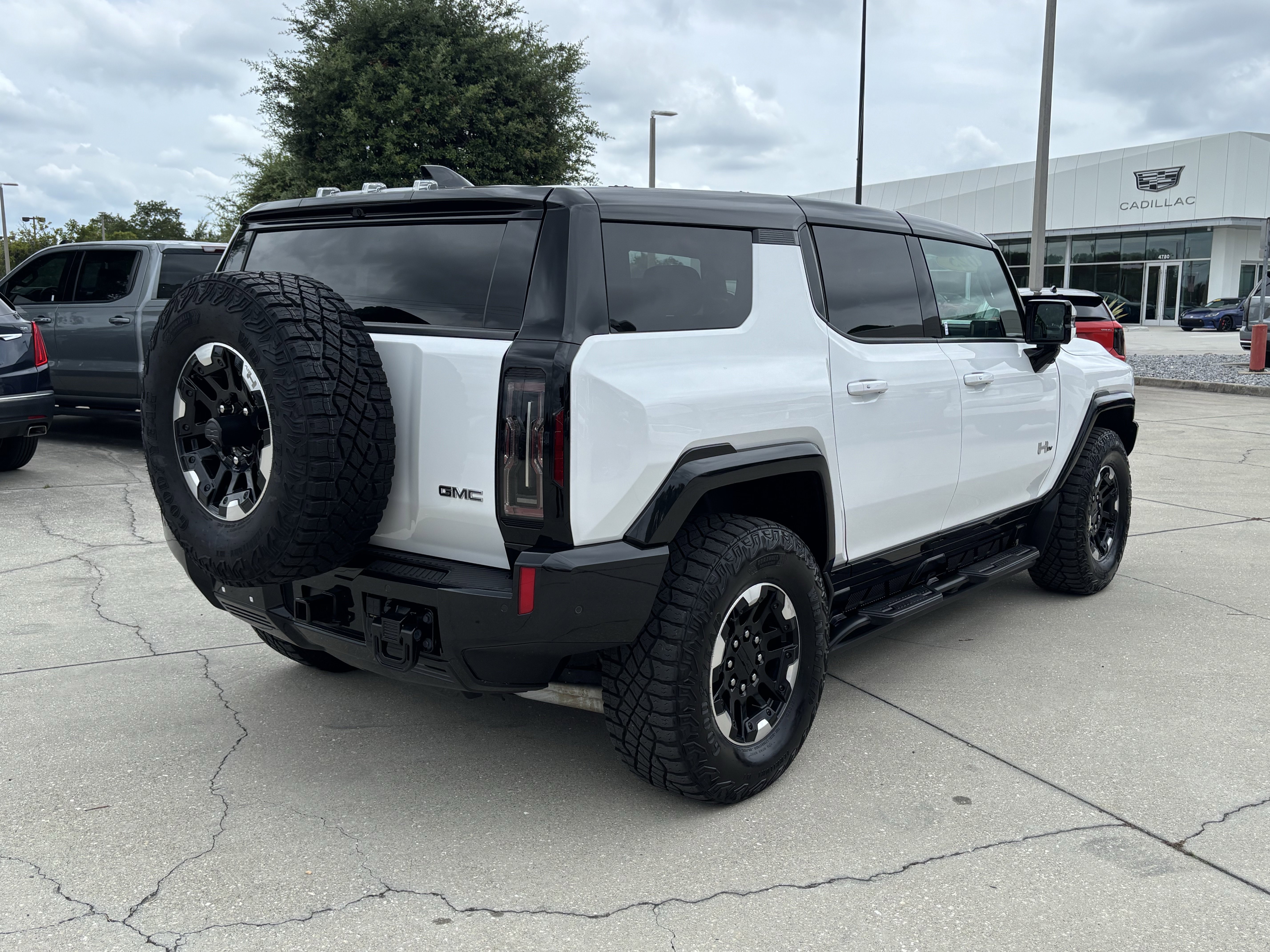 Used 2025 GMC Hummer EV 3X w/ Extreme Off-Road Package AWD/4WD image 5