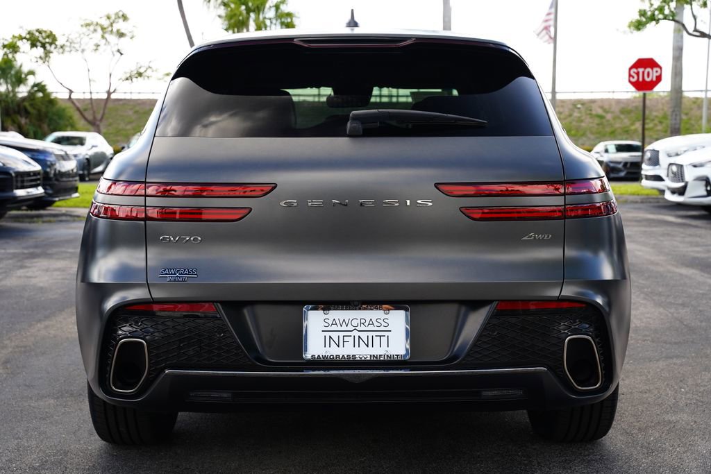 Used 2023 Genesis GV70 2.5T w/ Select Package image 13