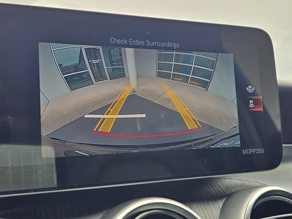 Used 2020 Mercedes-Benz GLC 300 4MATIC image 22