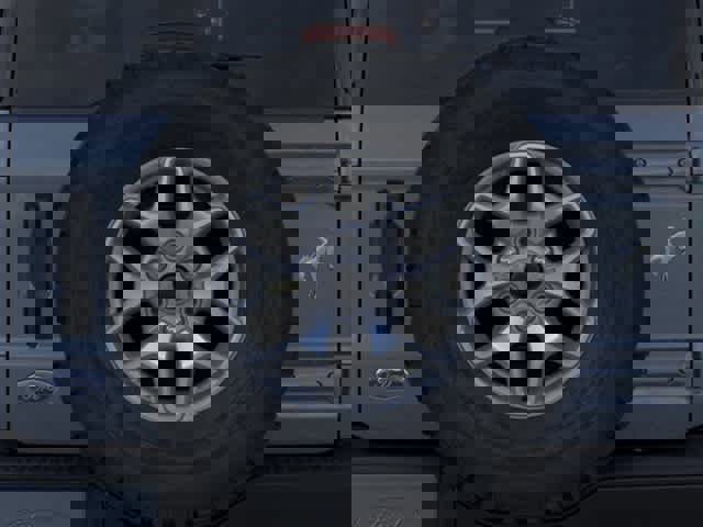 New 2025 Ford Bronco Badlands image 24