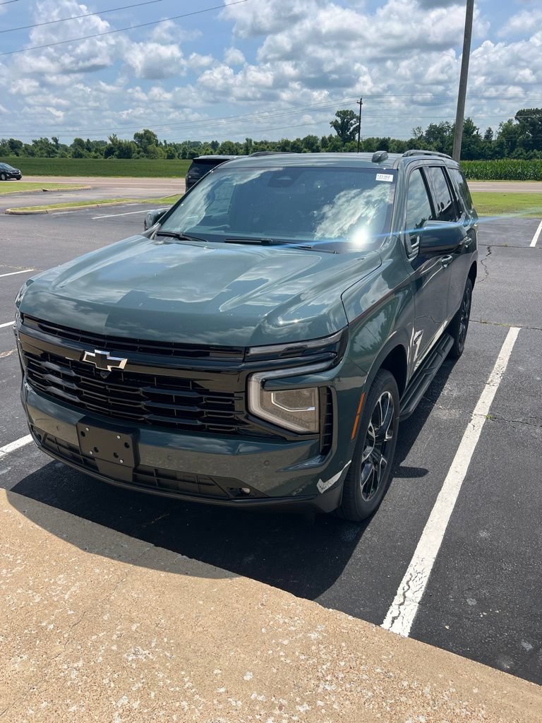 New 2026 Chevrolet Tahoe RST w/ RST Capability Package AWD/4WD image 1