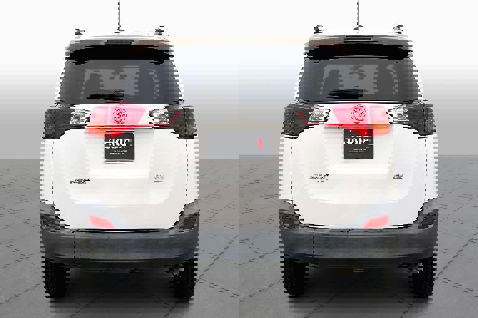 Used 2014 Toyota RAV4 XLE image 4