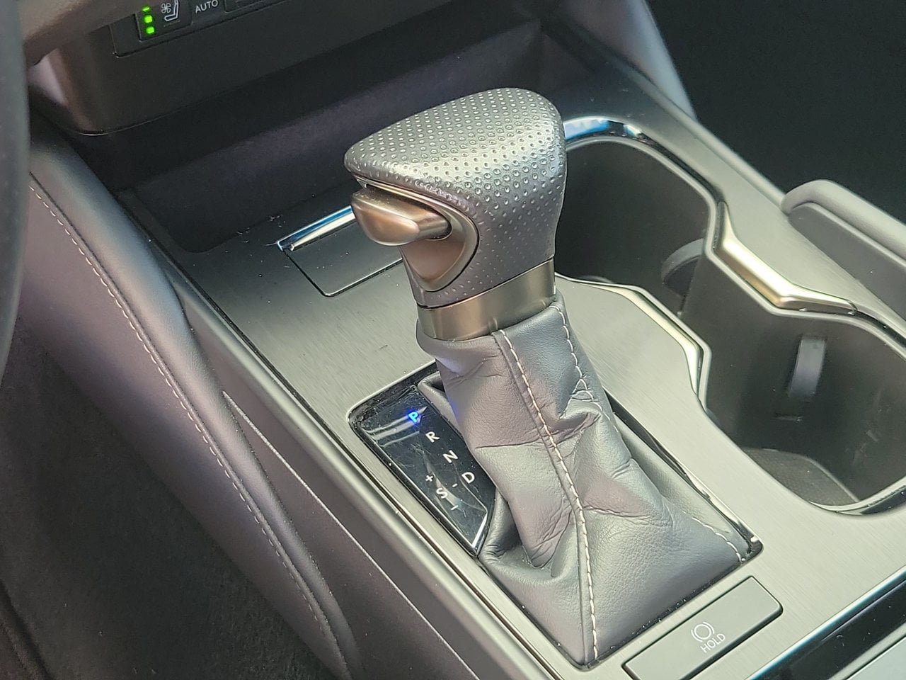 Used 2024 Lexus ES 350 F Sport w/ Accessory Package (Z2) FWD image 27