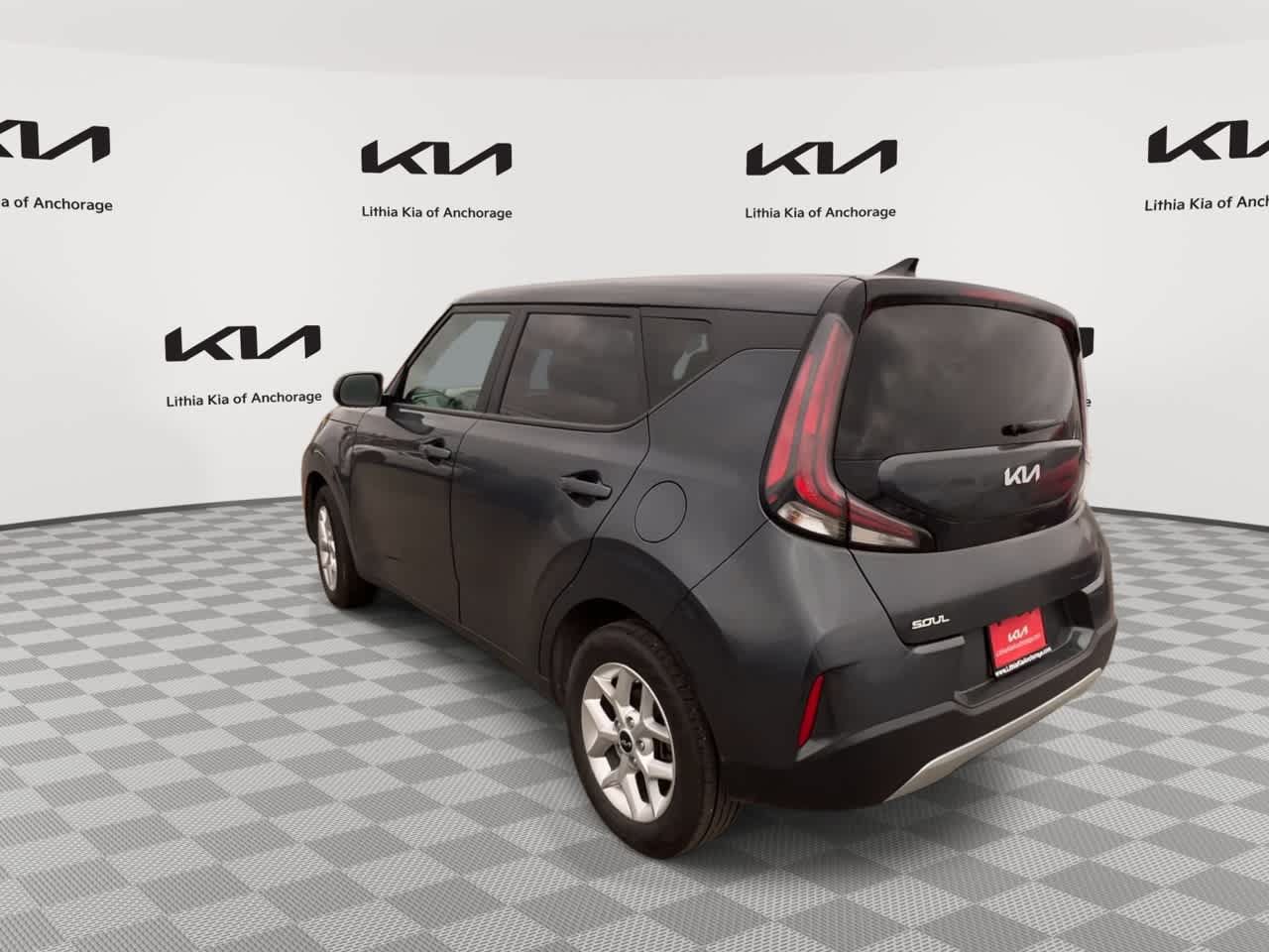 Used 2024 Kia Soul LX w/ Option Group 015 FWD image 6