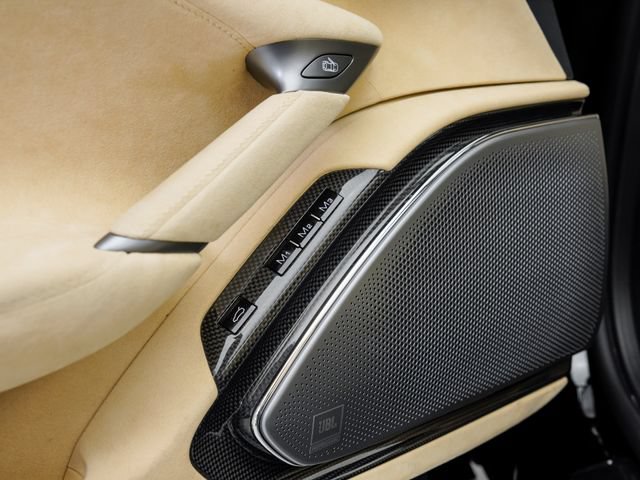 Used 2026 Ferrari Roma Spider RWD image 15