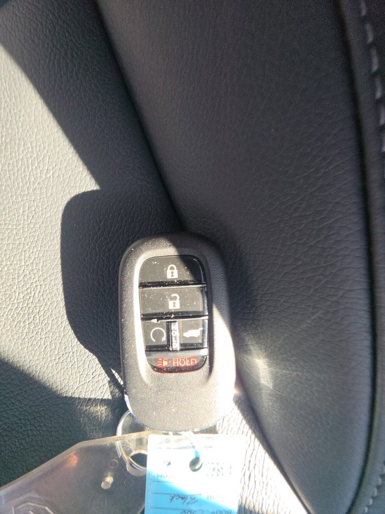 Certified 2024 Honda Pilot Touring image 35