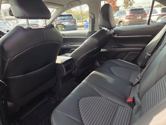 Certified 2022 Toyota Camry SE w/ Convenience Package FWD image 8