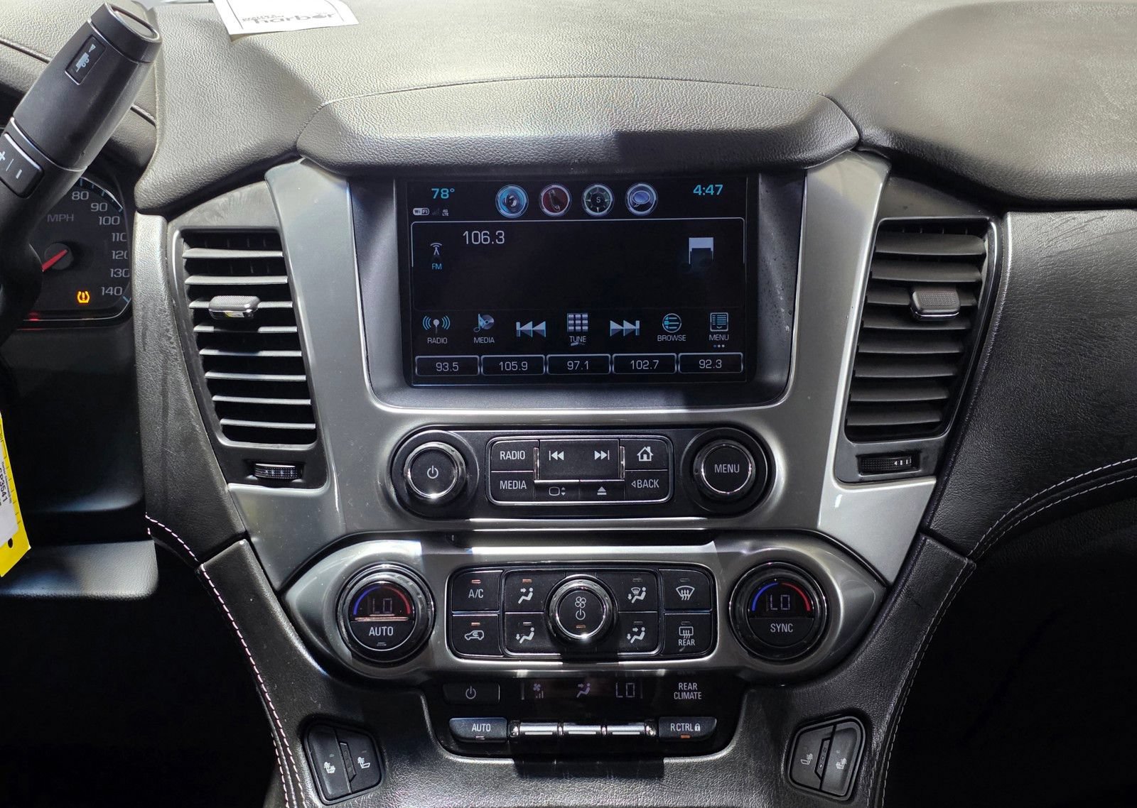 Used 2019 Chevrolet Tahoe LT RWD image 28