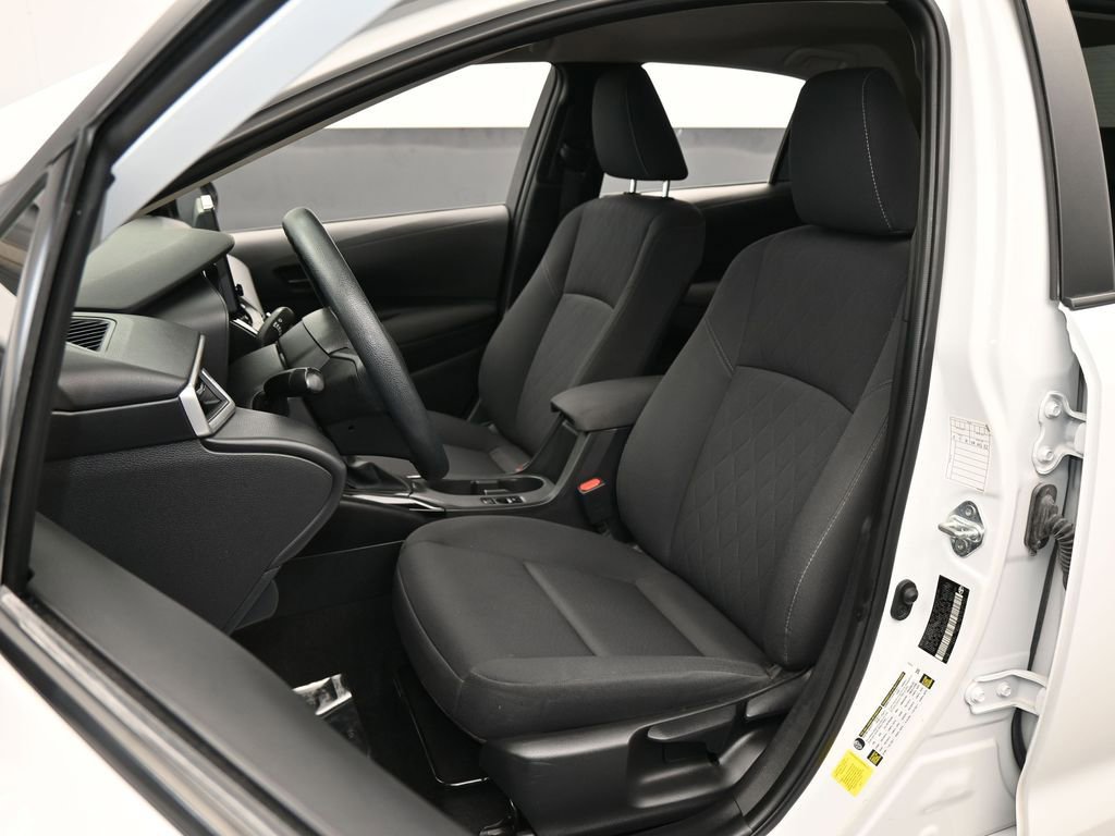 Used 2023 Toyota Corolla LE image 10