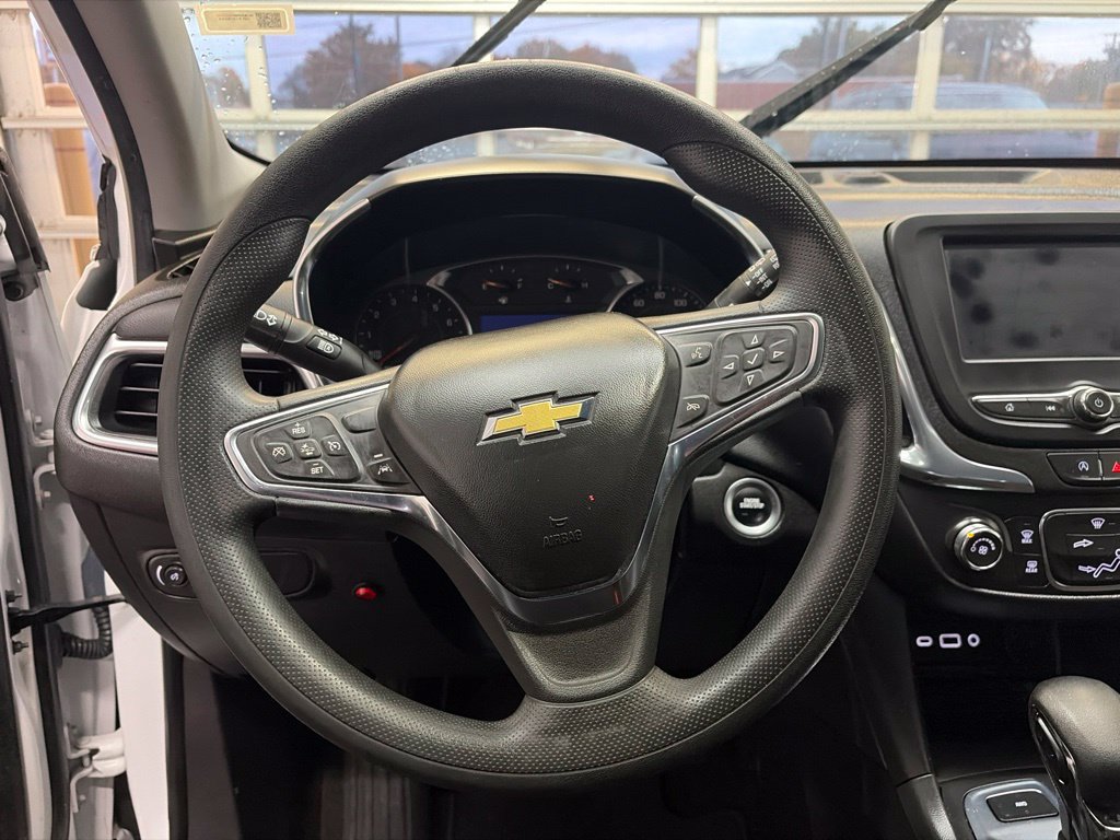 Used 2023 Chevrolet Equinox LT AWD/4WD image 27
