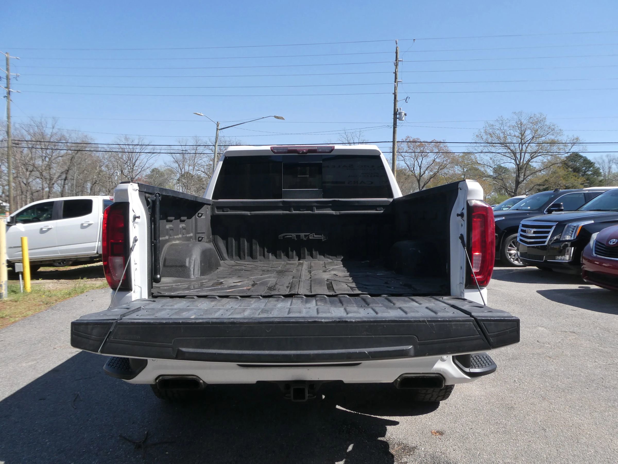 Used 2020 GMC Sierra 1500 AT4 w/ Off-Road Performance Package image 7